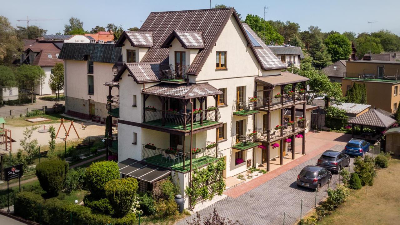 Sun&Wine Hotel Pobierowo Bagian luar foto